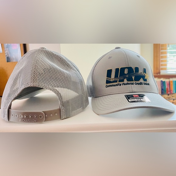 2 x URW Community Credit Union “Richardson” Original 112 Trucker Hats - Picture 3 of 8